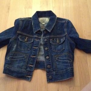 Short jean jacket