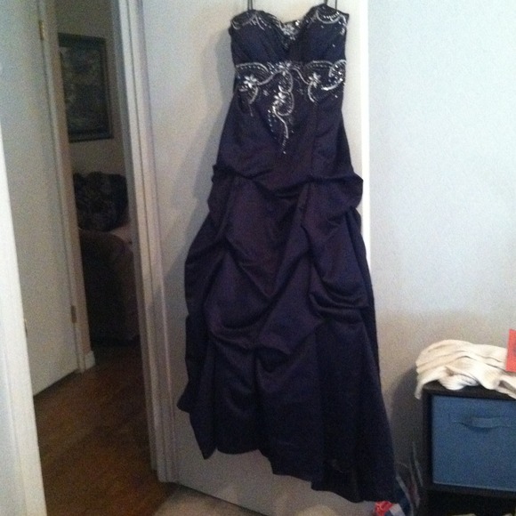 Prom Gown - Picture 2 of 2