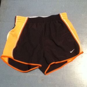 Bundle of 2. Orange/Dark Grey Nike Dri Fit
