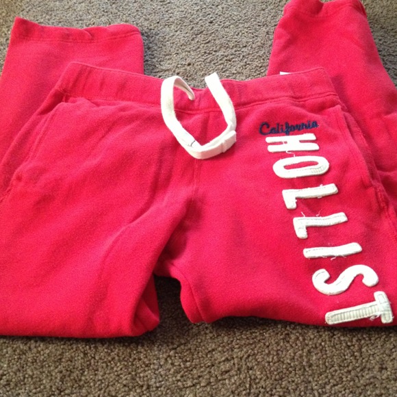 Hollister sweats