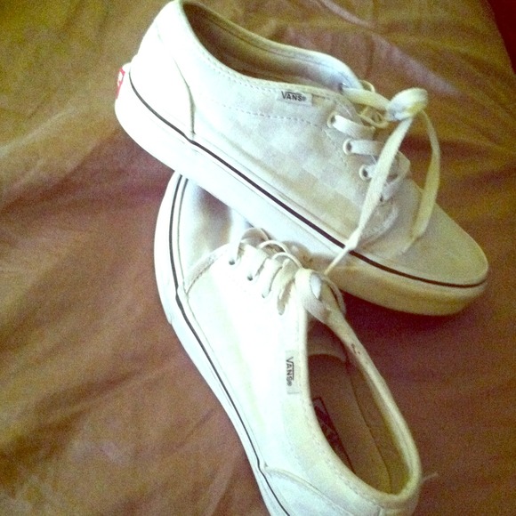 Vans Shoes - Classic high rise Vans