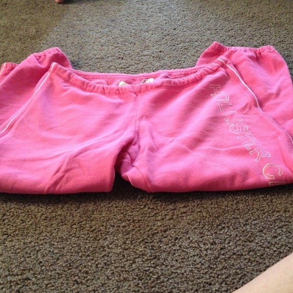 Hollister sweats