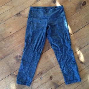 Lululemon Cropped Pant