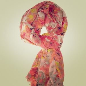 Abstract Scarf