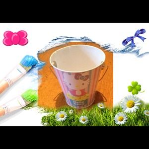 Hello Kitty pail