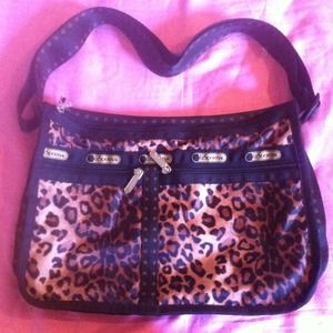 Cheetah sports bag or laptop bag