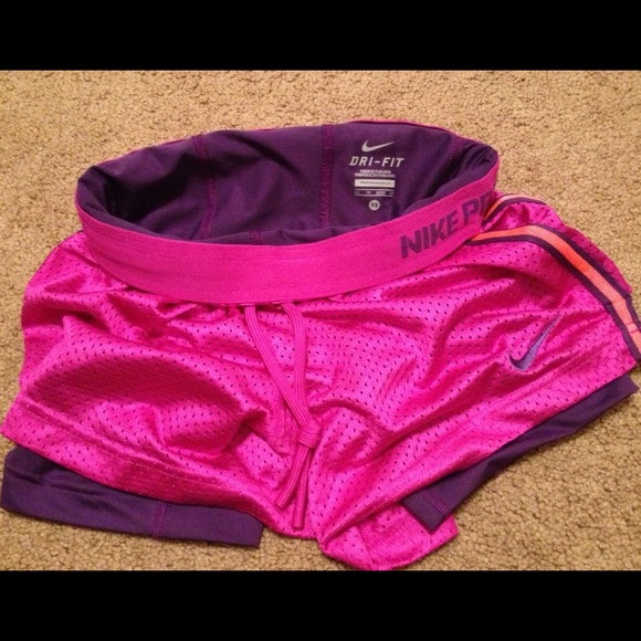 Nike Pro XS dri fit shorts ⚽