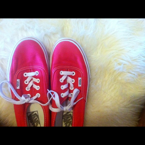 Red vans reserved @jamielove123