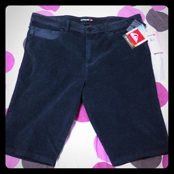 Men's quicksilver native walk shorts fits 34