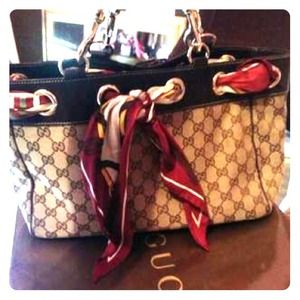 SOLD 💯% AUTHENTIC GUCCI HANDBAG