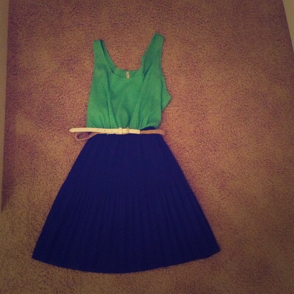 Blue and Green Dress W/ White & Brown Braided Belt - Picture 1 of 1