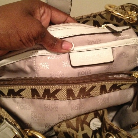 Authentic - Picture 3 of 4