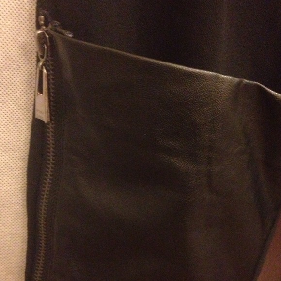 SOLD - Picture 3 of 3