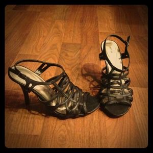 Apt 9 black strappy heels