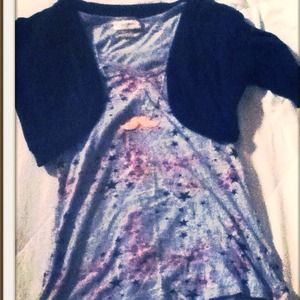 V-Neck Star Patterned Top