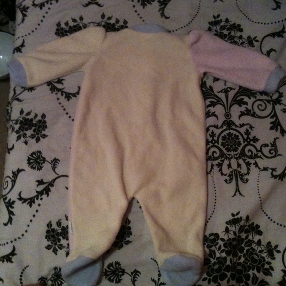 •• BABY •• - Picture 2 of 4