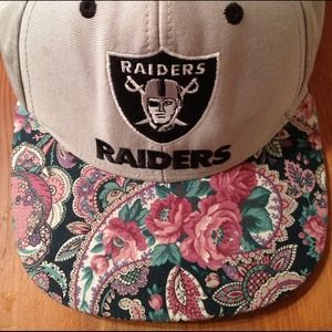 Oakland Raiders "Paisley" Custom Brim Snapback