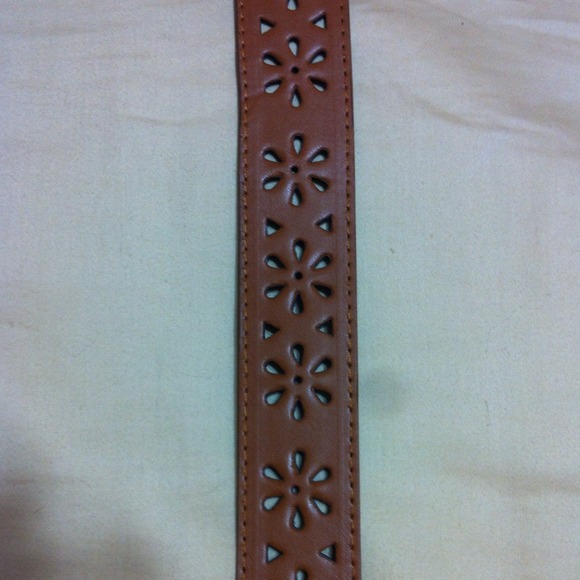 Girly Floral Brown Belt - Picture 2 of 2