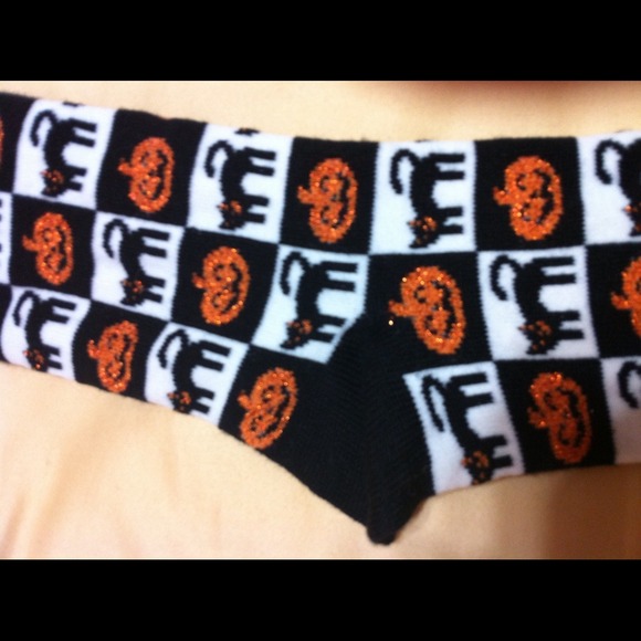 Scary Halloween socks! Never worn - Picture 2 of 3
