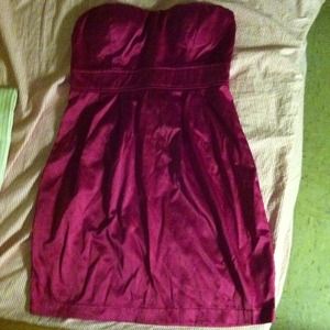 Brand new !! got fatter in college = Too small ;(