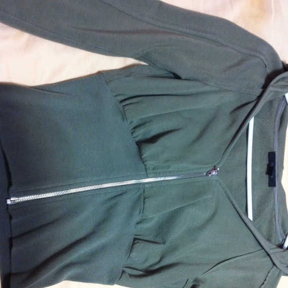 Ombre Green Soft Express Jacket - Picture 2 of 3