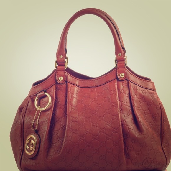 Gucci sukey Tote Medium Red Gucci