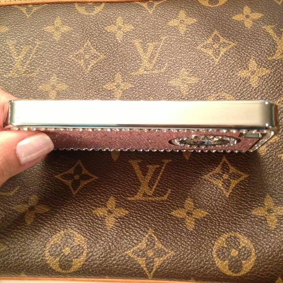 🌹Bundled 🌹Beautiful , elegant iphone 4/4S cases - Picture 3 of 4