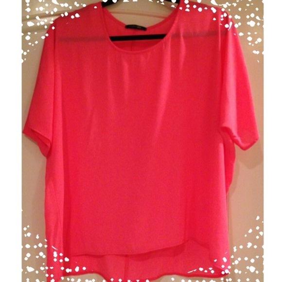 **SOLD in Bundle** Neon Pink Crepe Top