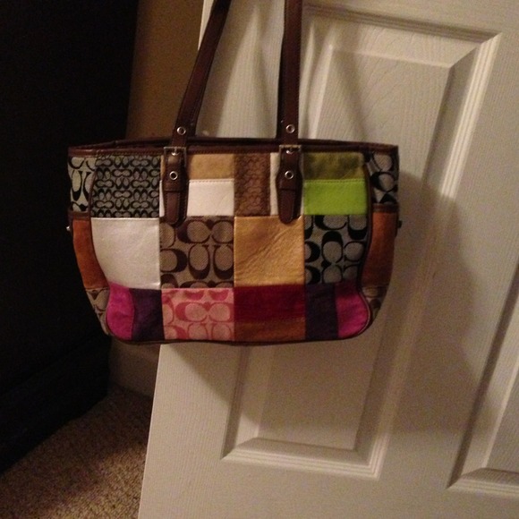 COACH SIGNATURE Patchwork Purse Handbag