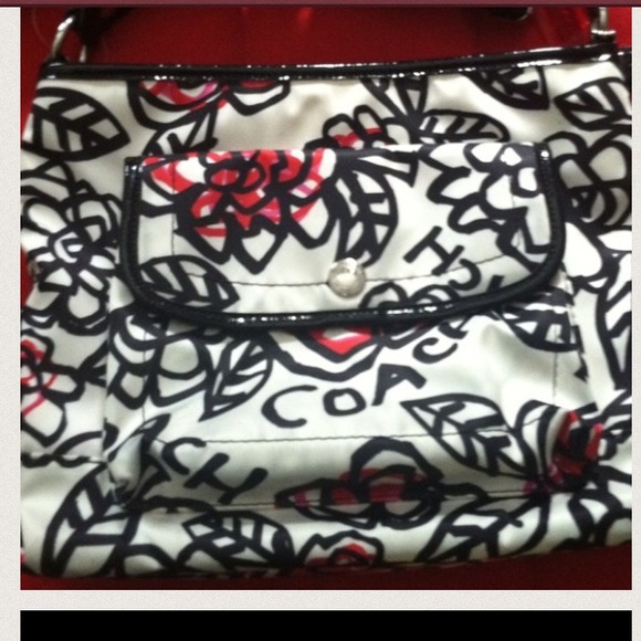 ✨REDUCED PRICE TO SELL✨ Authentic Coach Crossbody