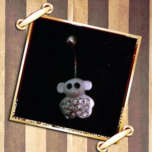 New never worn Teddy Bear style belly ring