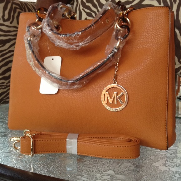 Michael Kors Handbags - MICHAEL KORS HANDBAG