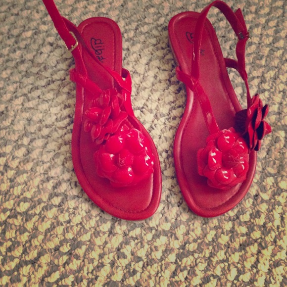 Diba red patent sandals (never worn) size 6