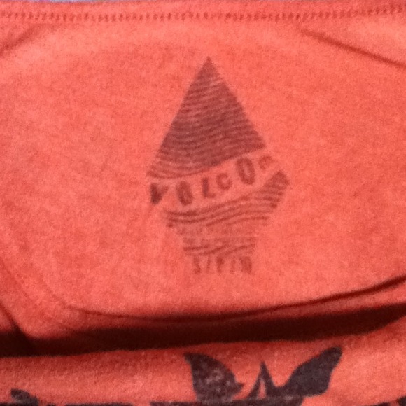 Volcom Crop Top - Picture 3 of 3
