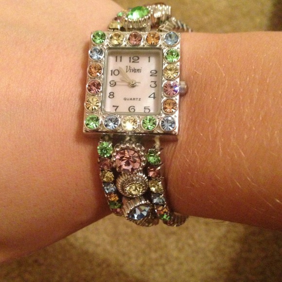 Watch - Picture 1 of 2