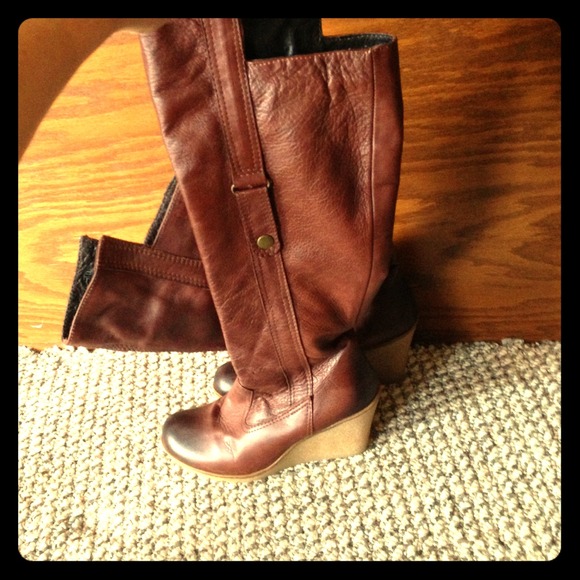 Women's Aldo Distressed Brown Leather Lined Boots