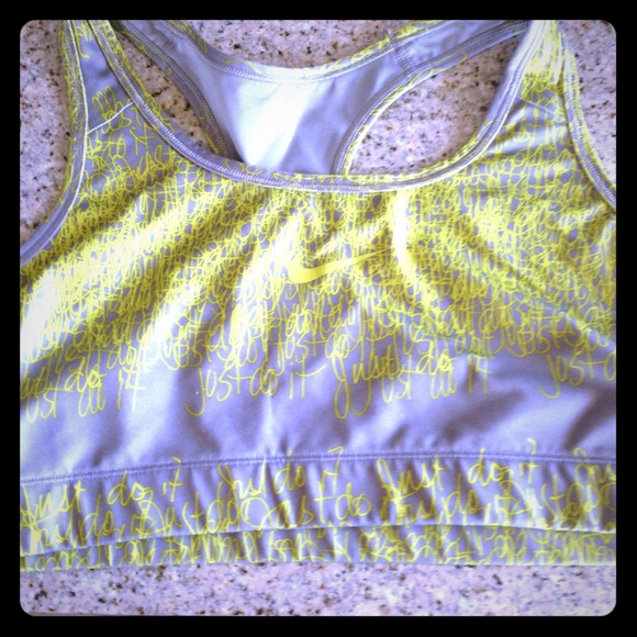 ⚫HOLD⚫Nike bra XL D DD