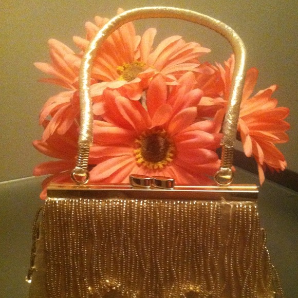 Purse - Picture 2 of 4