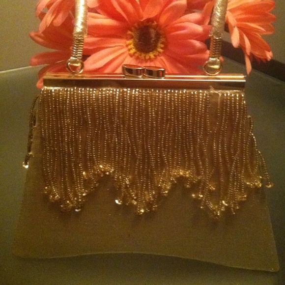 Purse - Picture 3 of 4