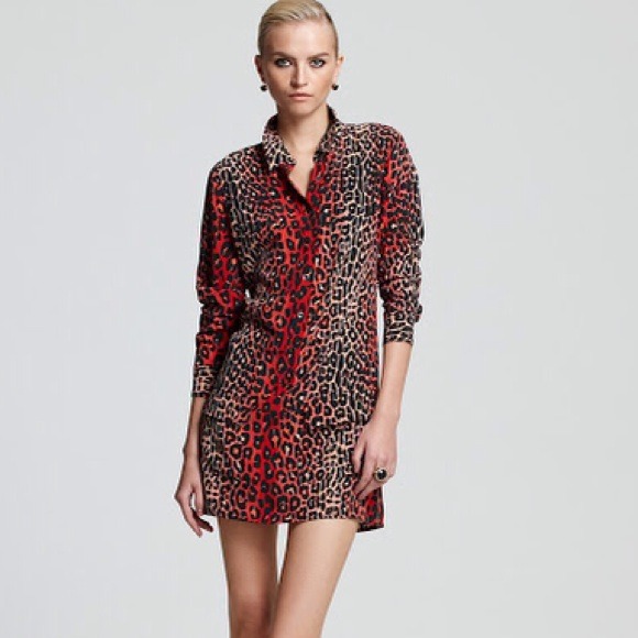 🎉HP🎉Equipment leopard print dress in neon pink