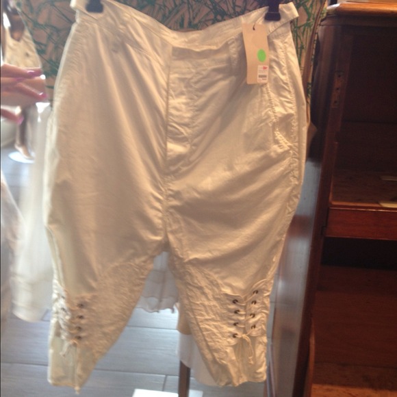 Capris