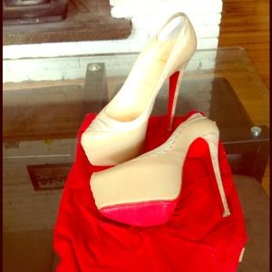 SOLD*AUTH* CHRISTIAN LOUBOUTIN "DA FREAK" HEELS