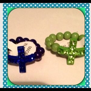 New beautiful beaded stretchy rings with cross
