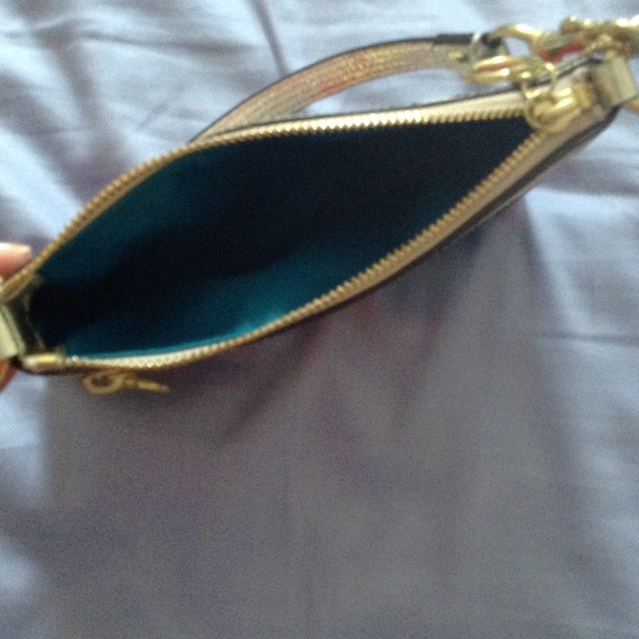 Never been used coach poppy bag - Picture 4 of 4