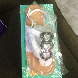 New heart sandals