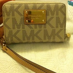 Michael Kors wallet