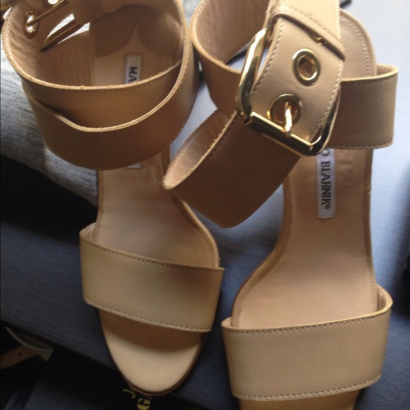 Manola Blahnik heels size 36