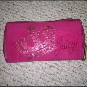Pink Juicy Couture wallet
