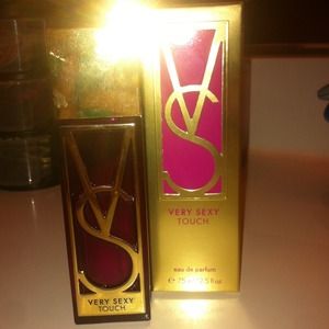 VS Very Sexy Touch Eau de Perfum (NEW)