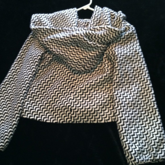 Hooded jacket